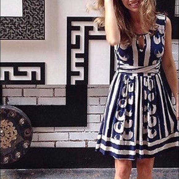 Anthropologie Dresses & Skirts - Anthropologie Maeve Sennebec Dress